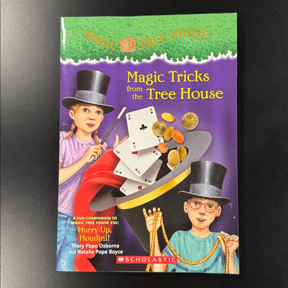 Magic Tree House: Magic Tricks from the Tree House - Scholastic Paperback Book